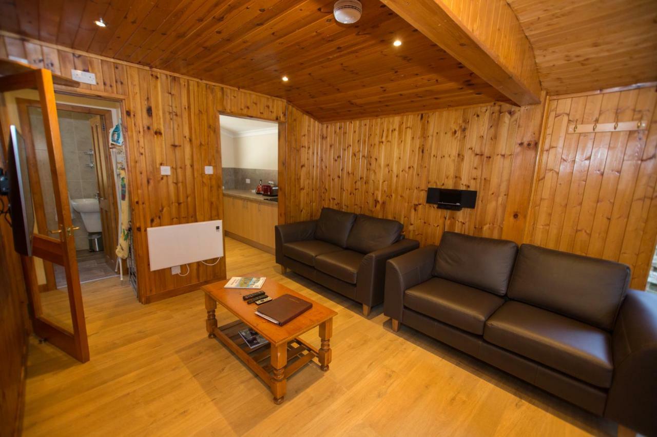 Invercauld Lodges Баллатер Экстерьер фото
